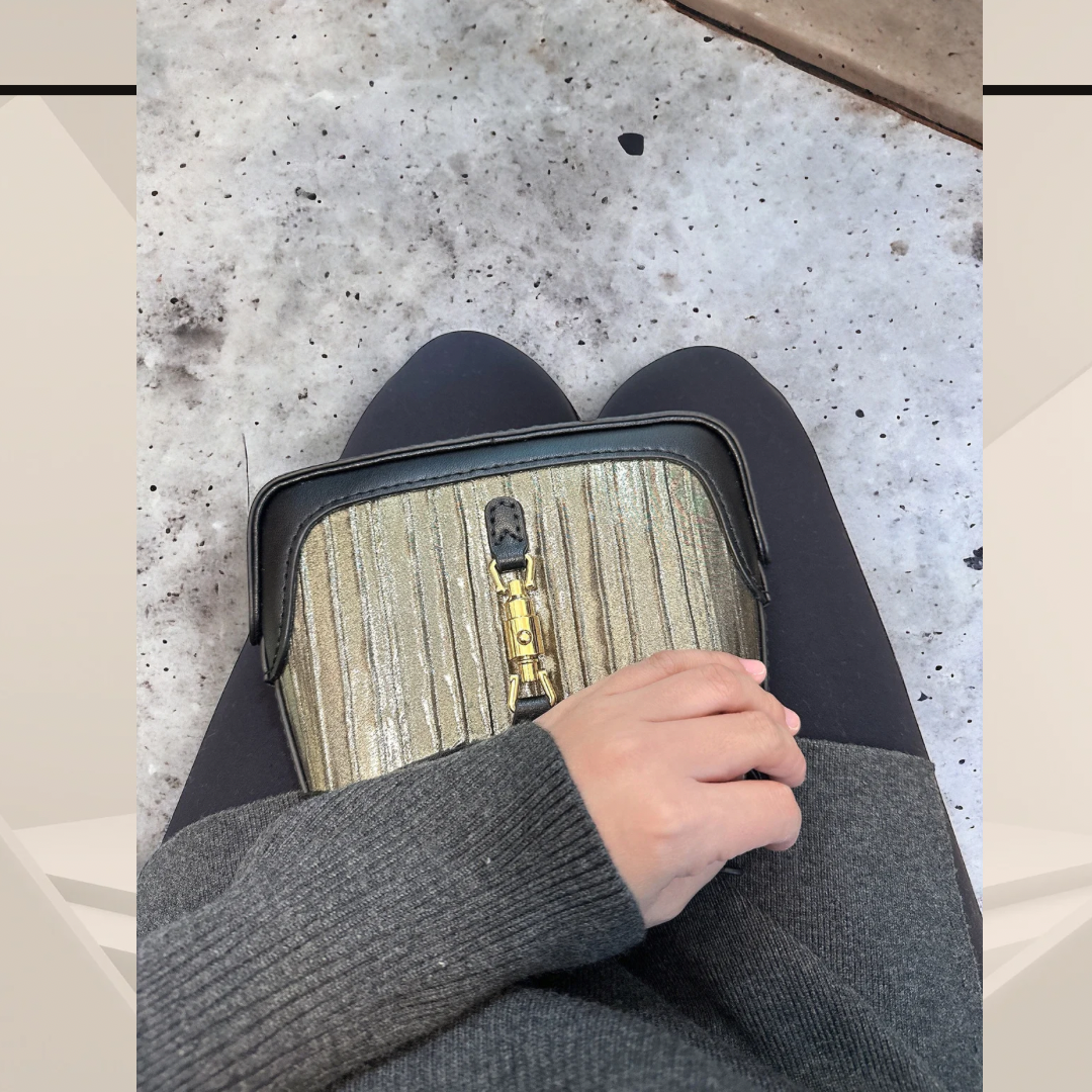 《手縫皮系列》Karina bag - 灰銀/黑皮