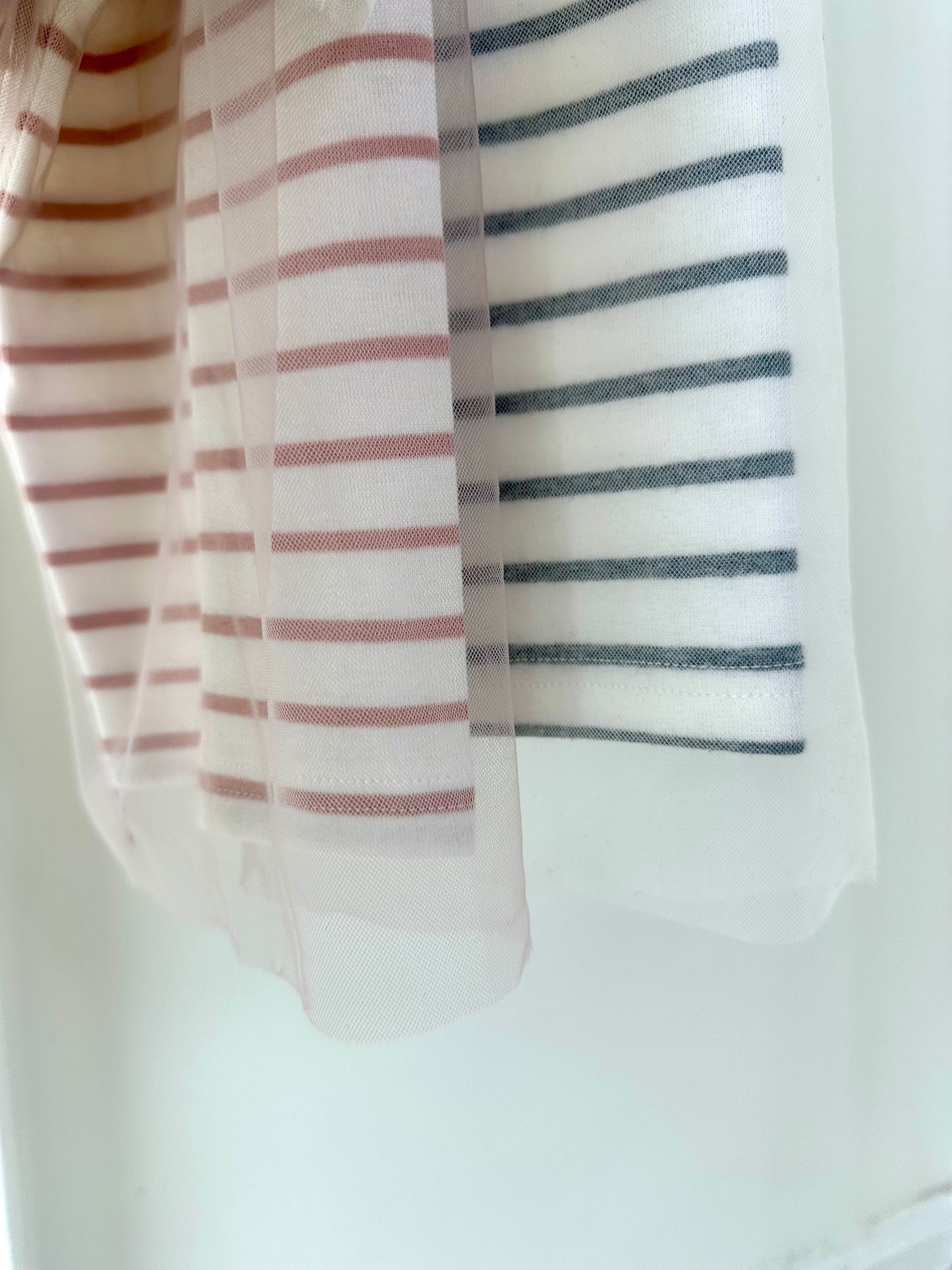 🇯🇵網紗條紋Tee 兩色入