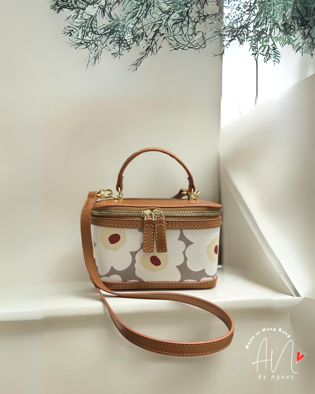 《手縫皮系列》  Gemma bag - Marimekko 灰白花