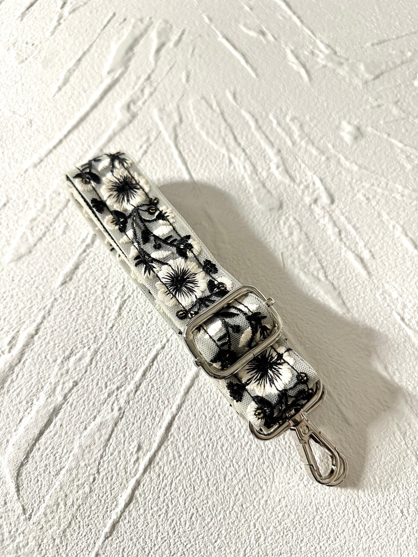 🖤兩用刺繡肩帶🖤Cool tone