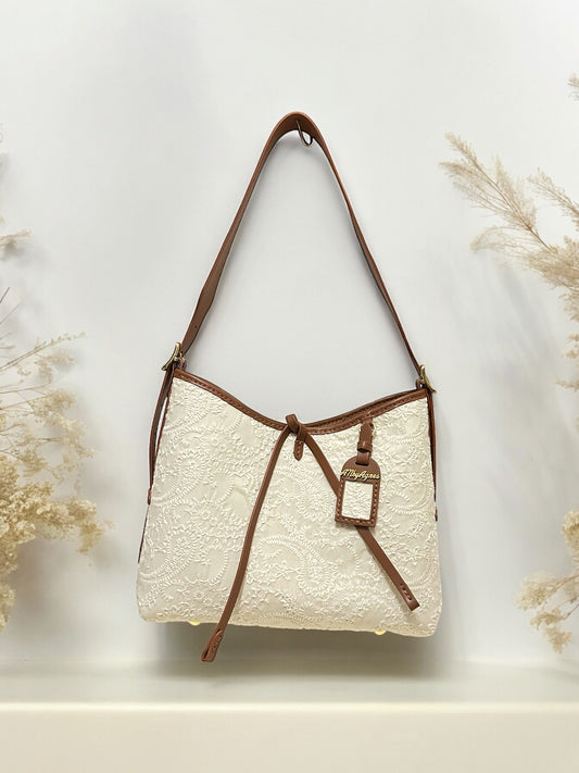 《手縫皮系列》  Nora bag - Heavy Embroidery （現）