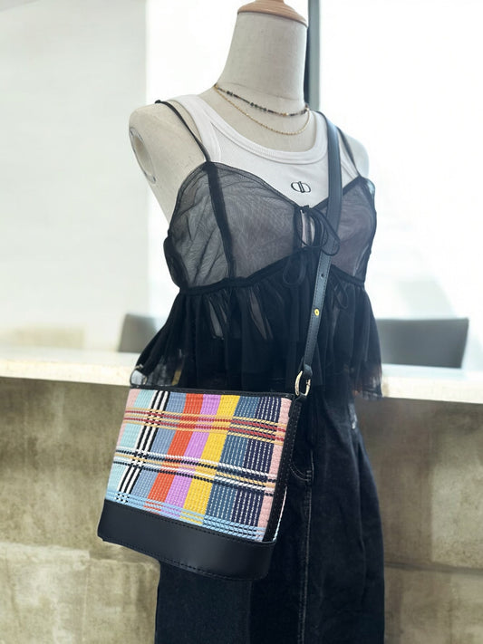 《手縫皮系列》 Aileen Bag - Colour plaid （現）